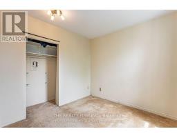 136 ELMWOOD AVENUE E - 15