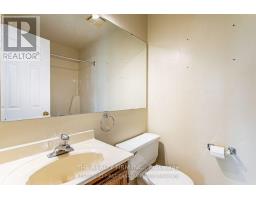 136 ELMWOOD AVENUE E - 19