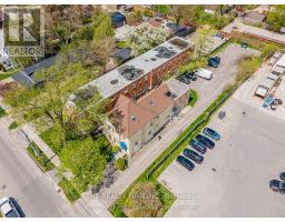 136 ELMWOOD AVENUE E - 27