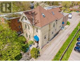 136 ELMWOOD AVENUE E - 5