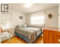 1822 PARK AVENUE - 13