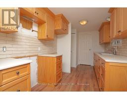 25 MAPLE GROVE COURT E - 14