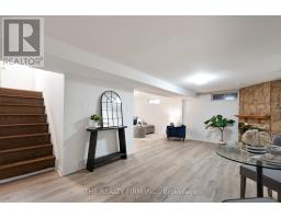 10 STROUD CRESCENT - 17