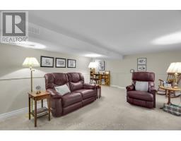 35 LOGAN AVENUE - 14