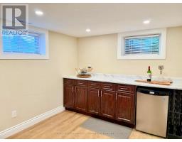 4 ROSEWOOD AVENUE - 14