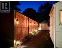 4 ROSEWOOD AVENUE - 25