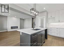 8068 UNION ROAD - 15