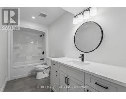 8068 UNION ROAD - 43