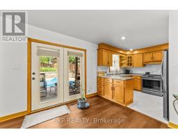 541 CHIEFTAIN STREET - 11