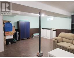 28 HAWKESBURY AVENUE - 16