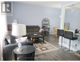 28 HAWKESBURY AVENUE - 3