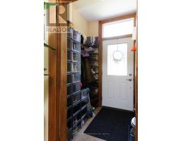 46 SPRINGBANK DRIVE - 10