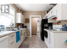 46 SPRINGBANK DRIVE - 14