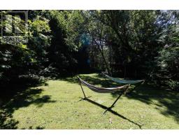 46 SPRINGBANK DRIVE - 36