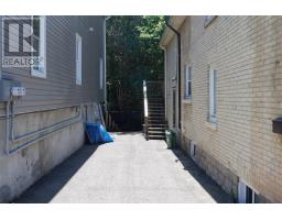 46 SPRINGBANK DRIVE - 6