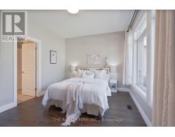 50 VEALE CRESCENT - 11