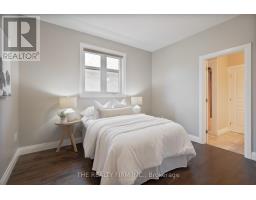 50 VEALE CRESCENT - 14