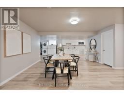50 VEALE CRESCENT - 22
