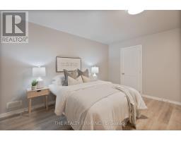 50 VEALE CRESCENT - 27