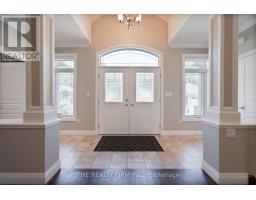 50 VEALE CRESCENT - 3