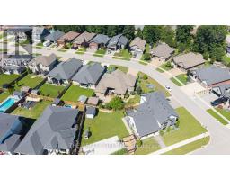 50 VEALE CRESCENT - 42