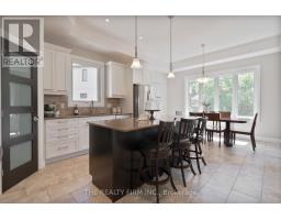 50 VEALE CRESCENT - 8