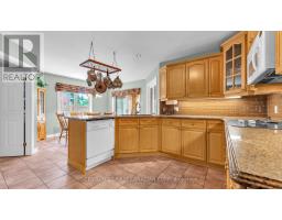 79 WINTERGARDEN ROAD - 10