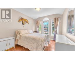 79 WINTERGARDEN ROAD - 20