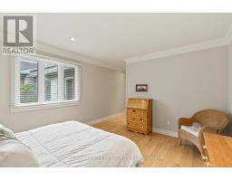 37 - 14 DOON DRIVE - 25