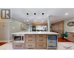 373 WILLARD CRESCENT - 20