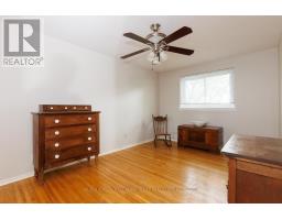 571 GAINSBOROUGH ROAD - 12