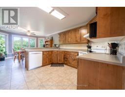 37 BRIDLE PATH - 19
