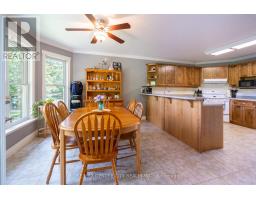 37 BRIDLE PATH - 20
