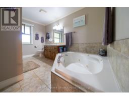 37 BRIDLE PATH - 24
