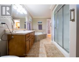 37 BRIDLE PATH - 25