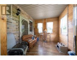 37 BRIDLE PATH - 29