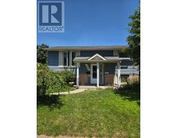 1093 CREE AVENUE - 1