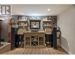 405 BEACHWOOD AVENUE - 24