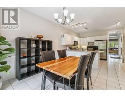 41 - 30 DOON DRIVE - 21