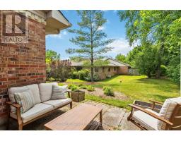 41 - 30 DOON DRIVE - 45