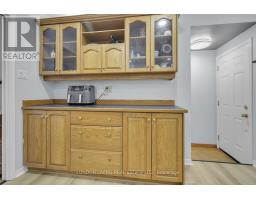 80 ROLLSCOURT PLACE - 11