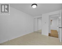 80 ROLLSCOURT PLACE - 15