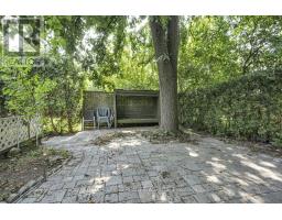 80 ROLLSCOURT PLACE - 39