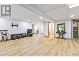 1 HUNTINGTON TERRACE - 21