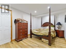 1 HUNTINGTON TERRACE - 23