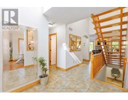 1 HUNTINGTON TERRACE - 4