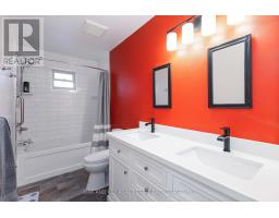 6 WEYMOUTH DRIVE - 30