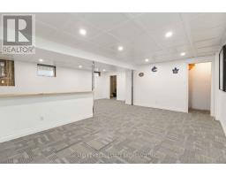 6 WEYMOUTH DRIVE - 36