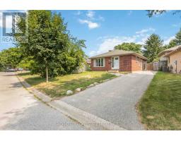 6 WEYMOUTH DRIVE - 5