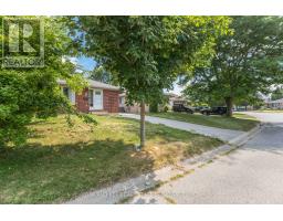 6 WEYMOUTH DRIVE - 7